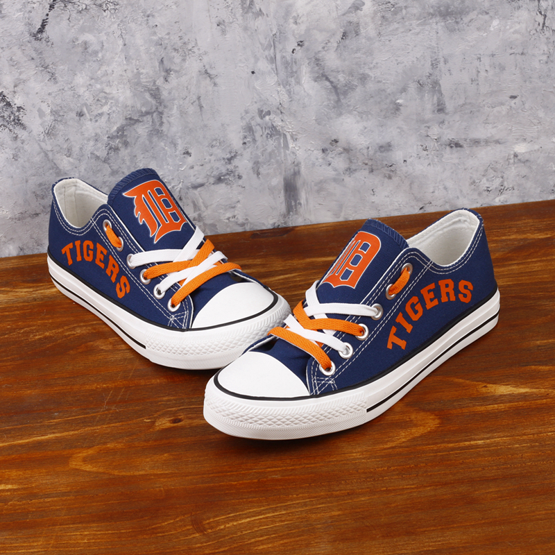 Detroit Tigers Low Top Canvas Shoes Limited Sneakers Style #1 Gift For Fans