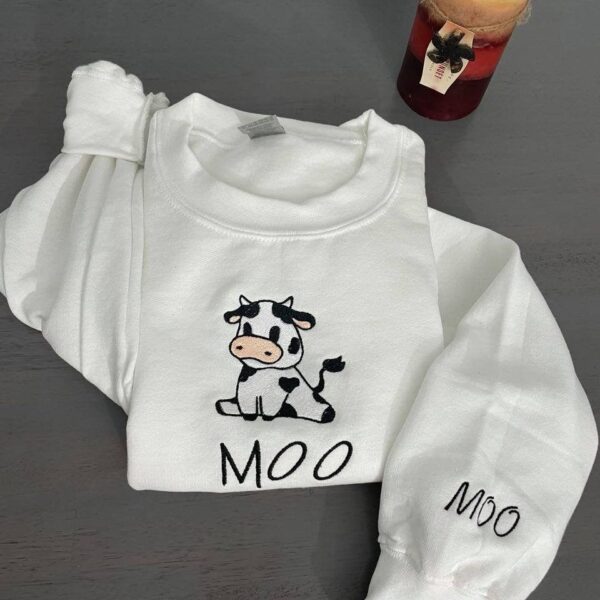 Cow Moo Embroidered Sweatshirt 2D Crewneck Sweatshirt All Over Print Sweatshirt For Women Sweatshirt For Men Sws3927