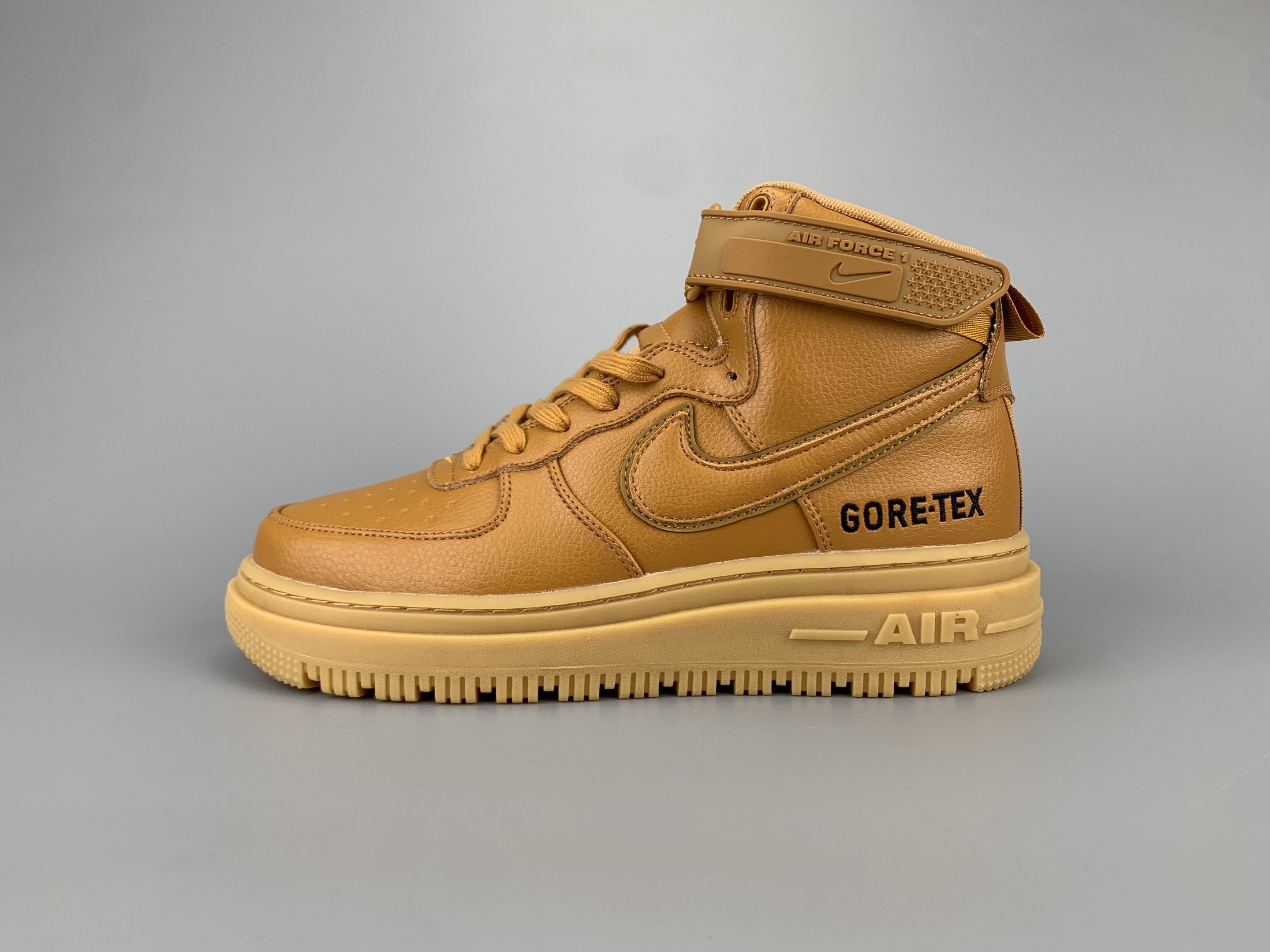 Nike Air Force 1 Goretex Boot Wheat Flax Sneakers, Men SNK373836326