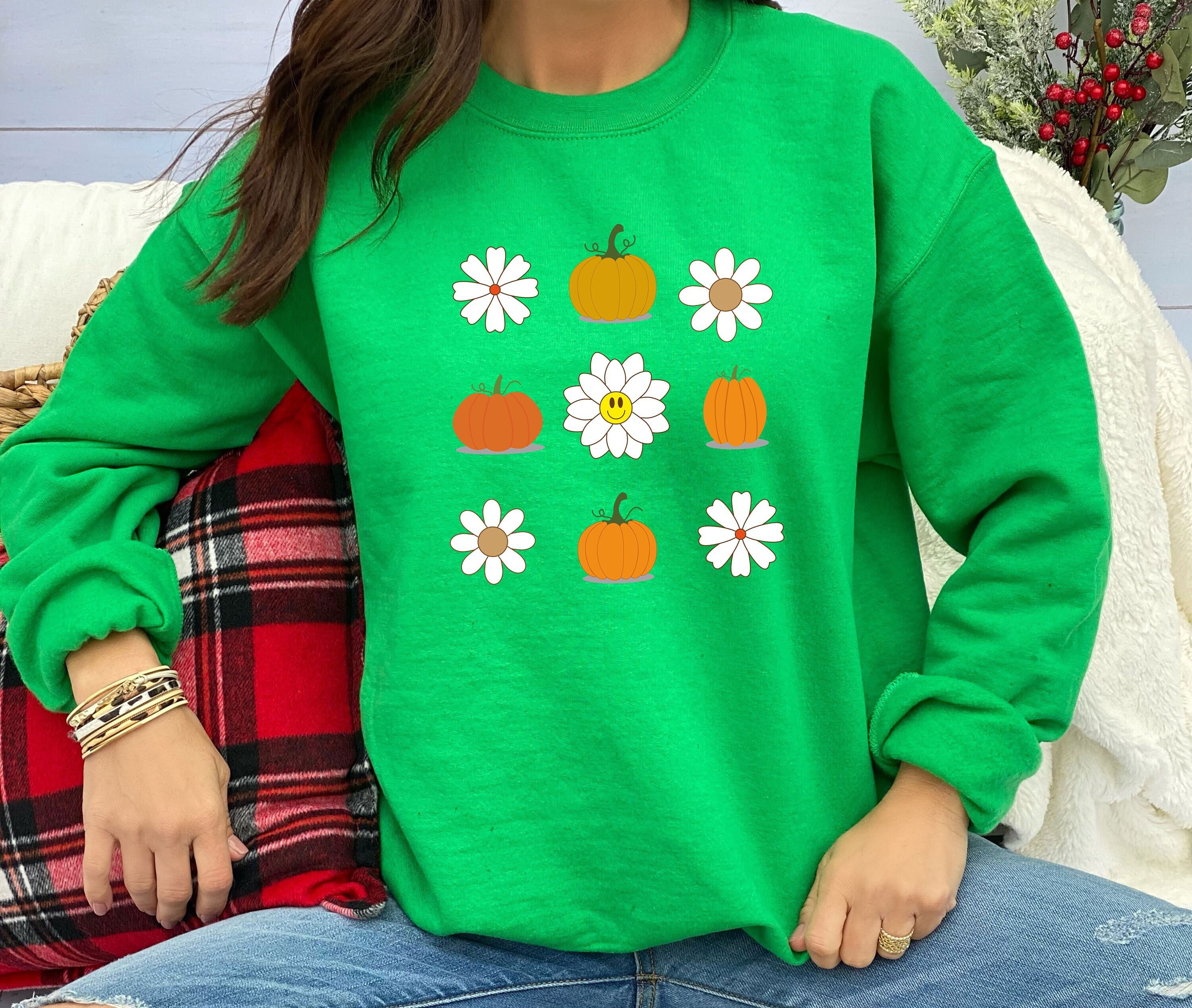 Halloween Flower Pumpkins Sweatshirt, Retro Halloween Shirt, Cute Halloween Sweater, Trick Or Treat, Halloween Gift, Happy Halloween it girl Halloween costumes