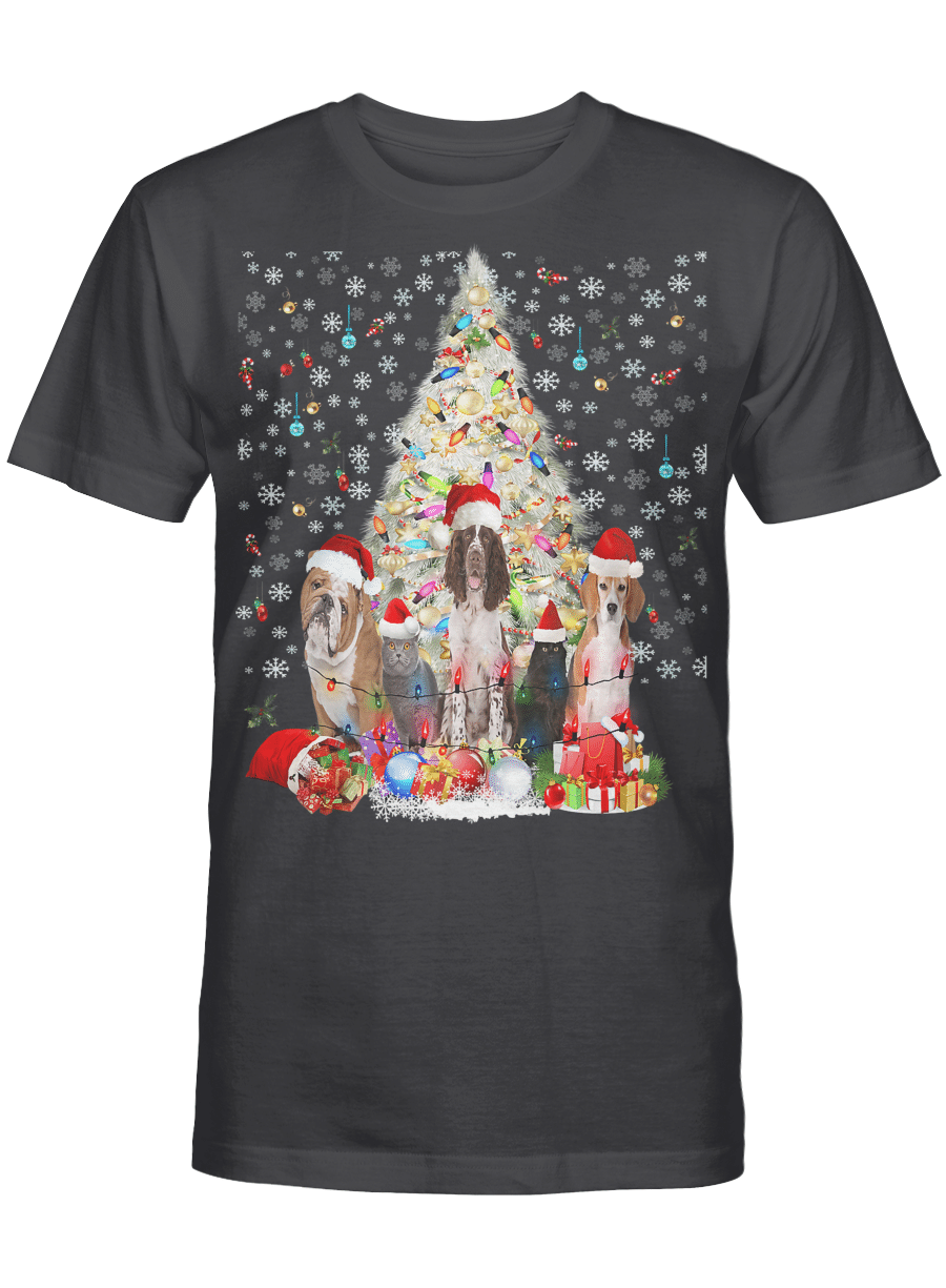 AmazeStyleZ Santa’s Reindeer, Ugly Christmas Sweater, Christmas Gift Ideas, Cat Meowy and Dog Christmas Funny Tree Cat and Dog Christmas Premium T-Shirt