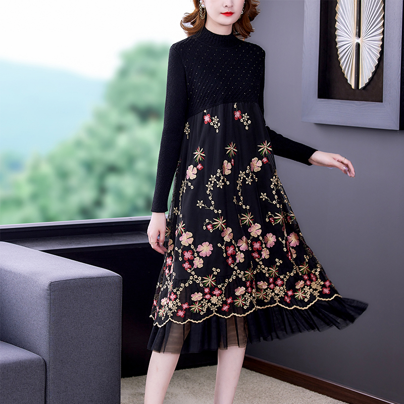 2022 Elegant Bodycon Casual Dress Autumn Winter Black Knitted Patchwork Mesh Floral Embroidery Dress Women New Elegant Midi Robe alx