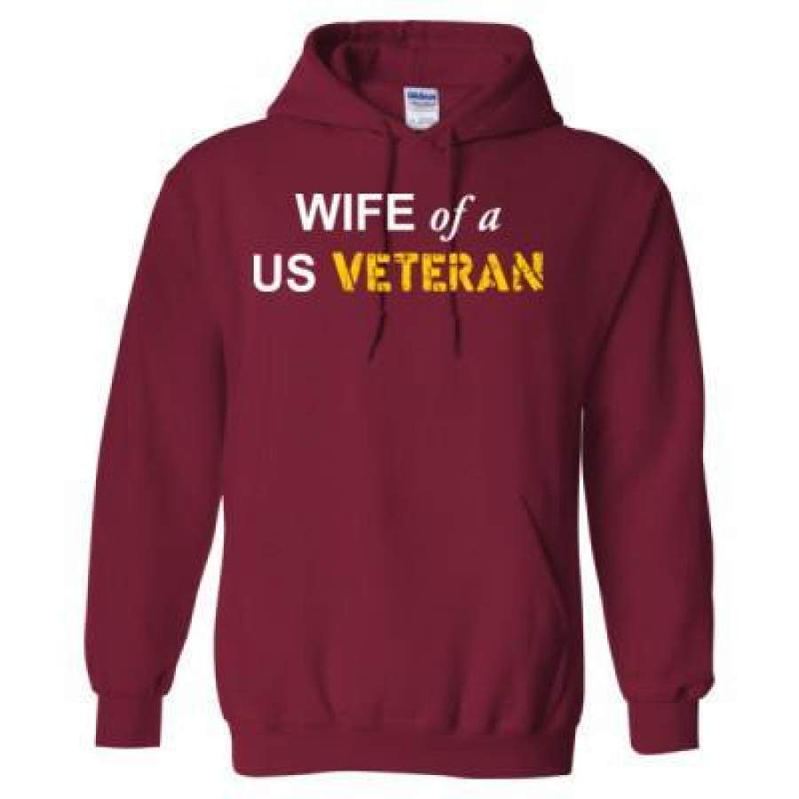 AGR Wife Of A Us Veteran – Heavy Blend™ Hooded Sweatshirt