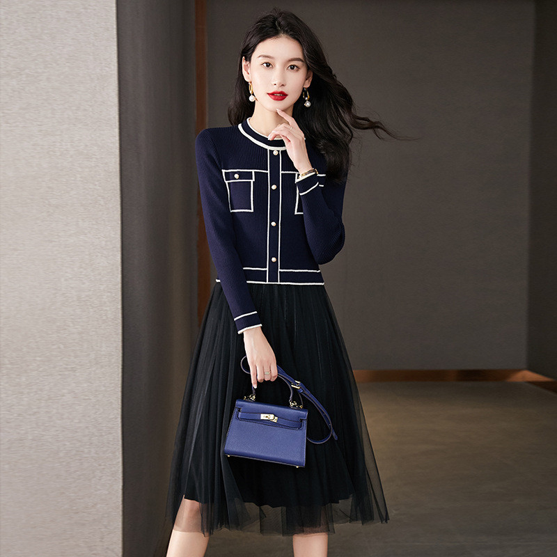 Autumn O Neck Long Sleeve Knitting Dress Elegant Women Lace Splice Midi Office Lady Dress Black Button Slim Pleated Korean Dress alx