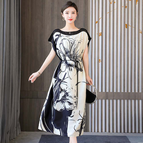 Summer Elegant Round Neck Loose Silk Dress Robe Women’s Chinese Style Black White Landscape Painting Comfortable Casual Clothes alx