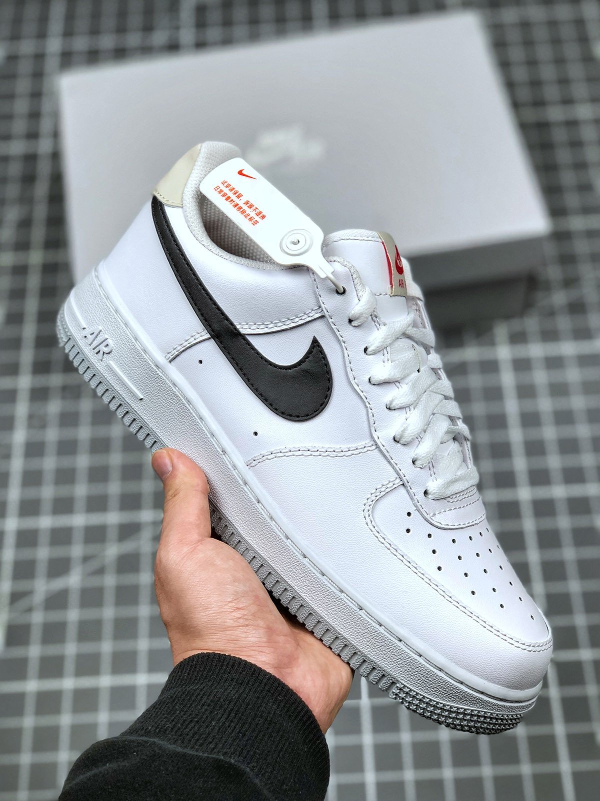 Nike Air Force 1 Low WhiteBlack-Light Bone-Ember Glow 5340188