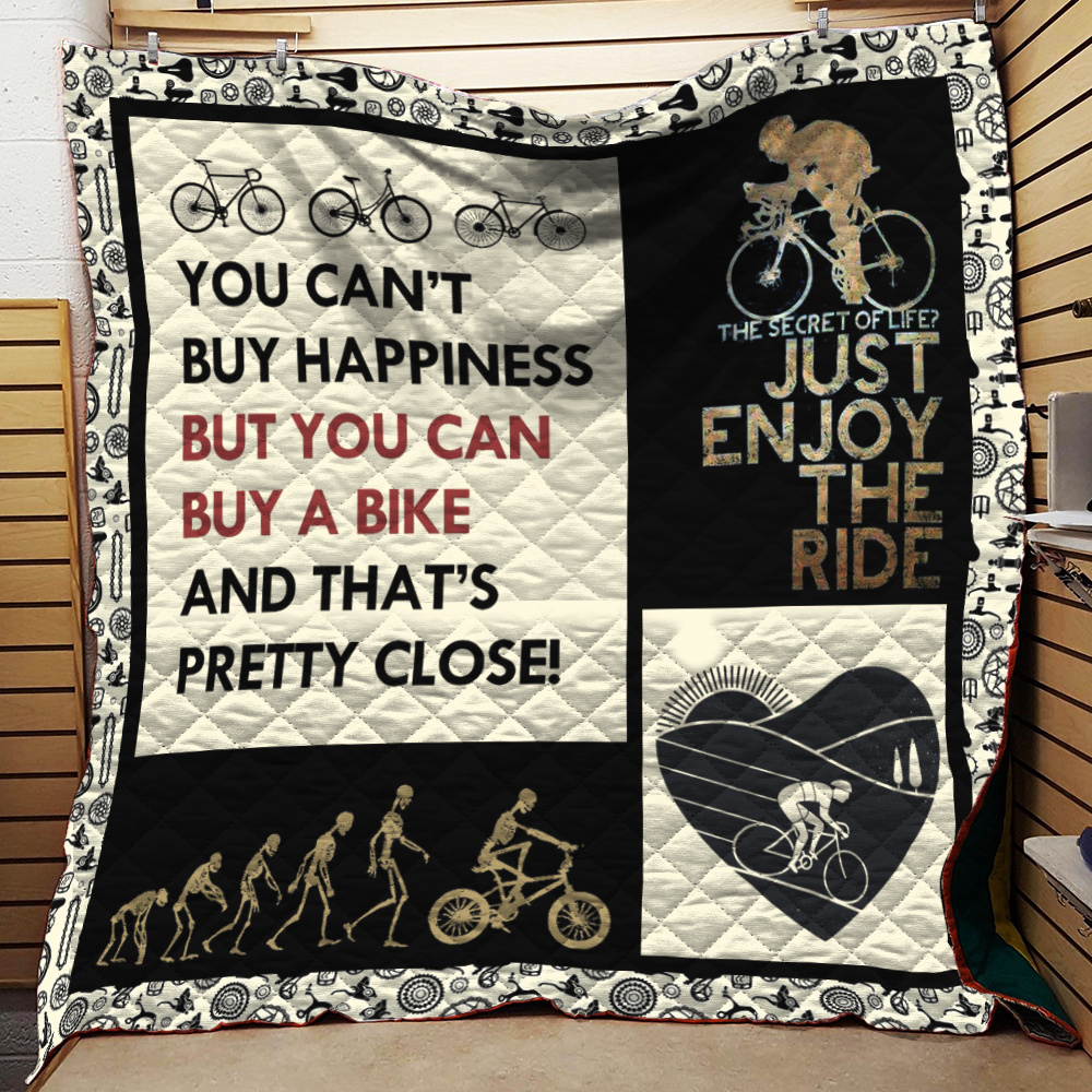 Cycling Life Quilt Blanket