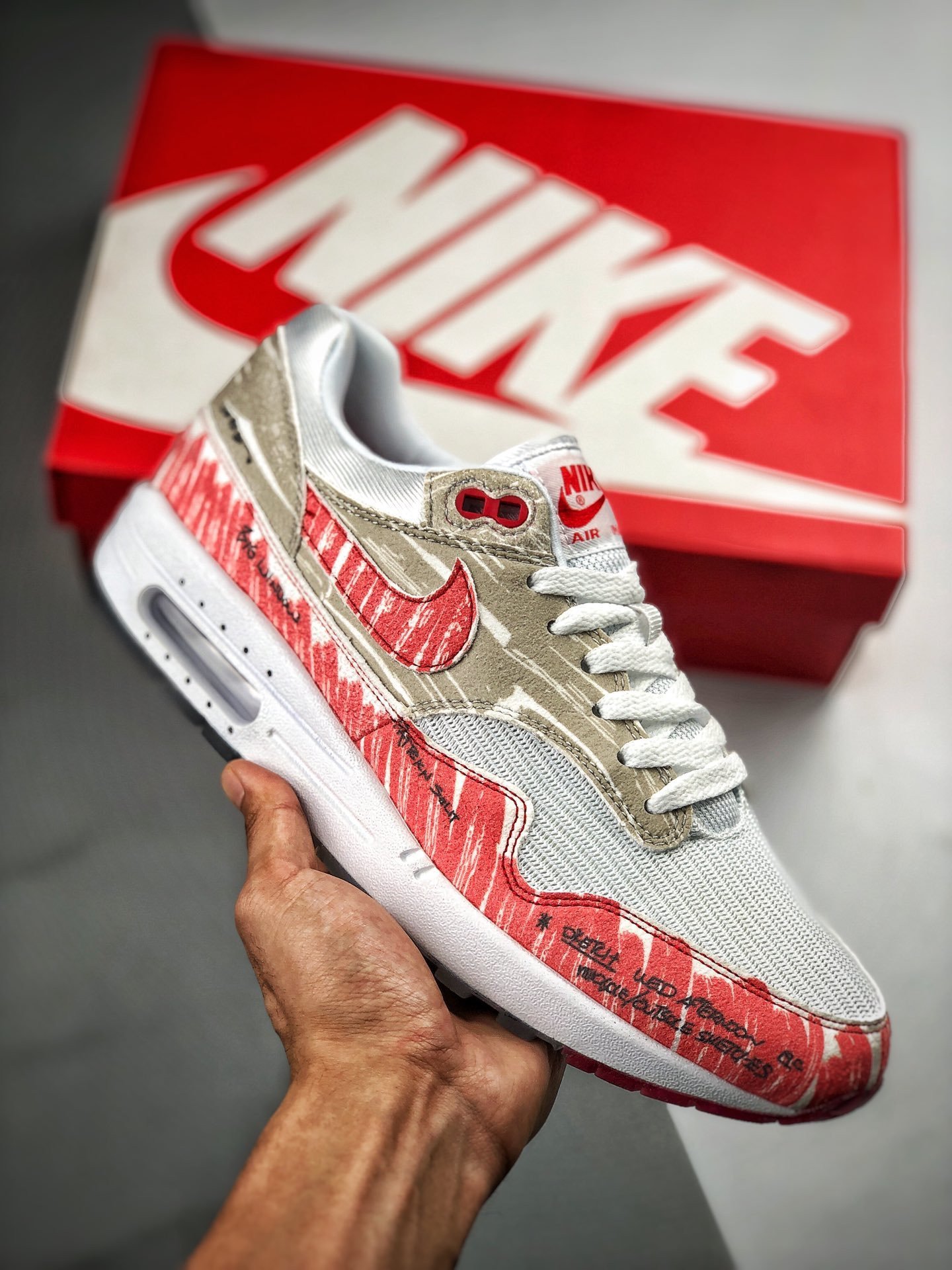 Nike Air Max 1 Sketch To Shelf WhiteUniversity Red 5339936