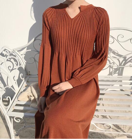 2020 autumn winter knitting dress v-neck solid color Retro french girl chic dress alx