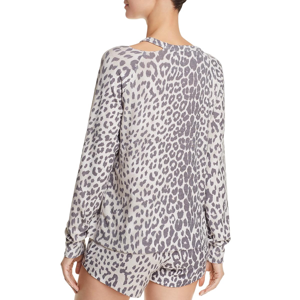 Womens Animal Print Cozy Sweatshirt