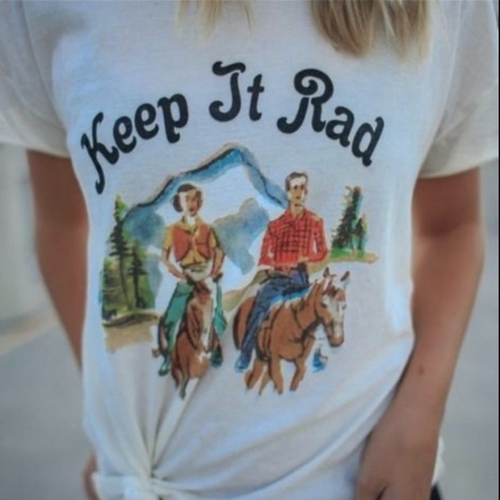 Vintage Style Keep It Rad Tee Shirt Outfit