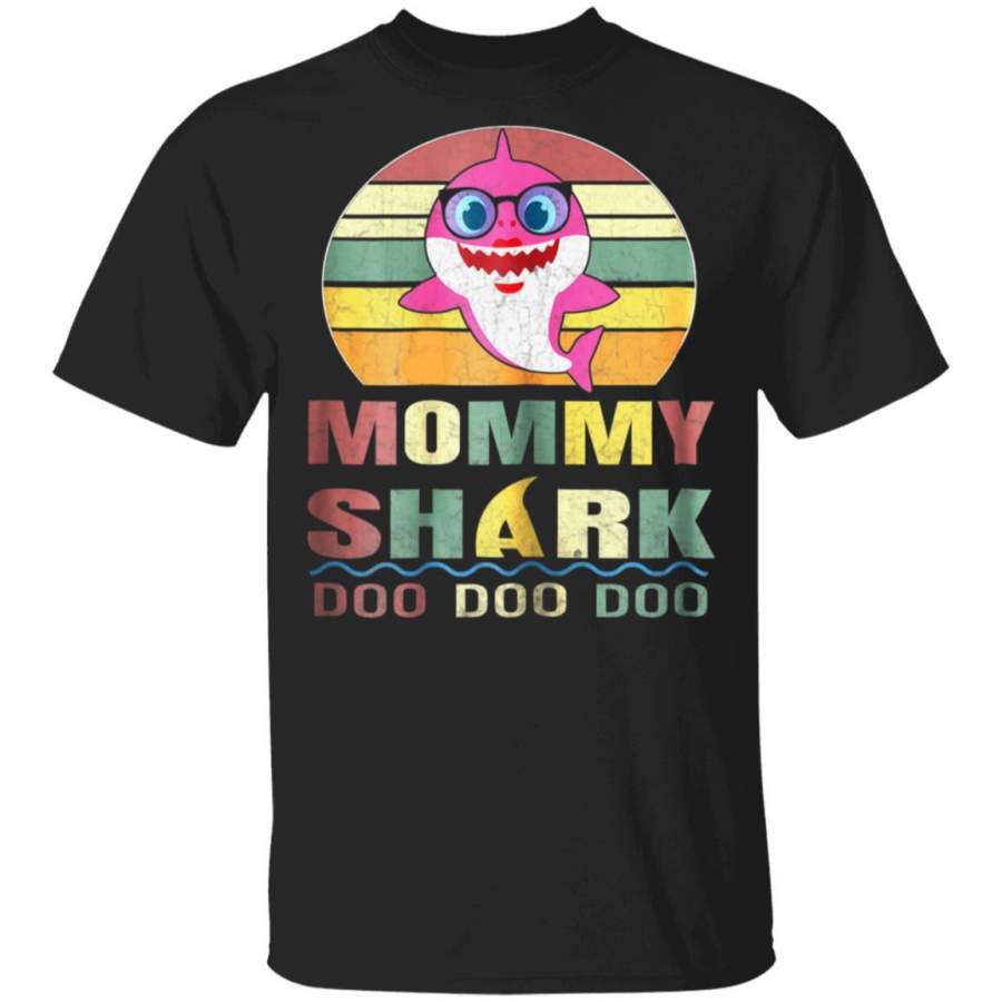 Womens Retro Vintage Mommy Shark Doo Doo Doo Women Gift T-Shirt