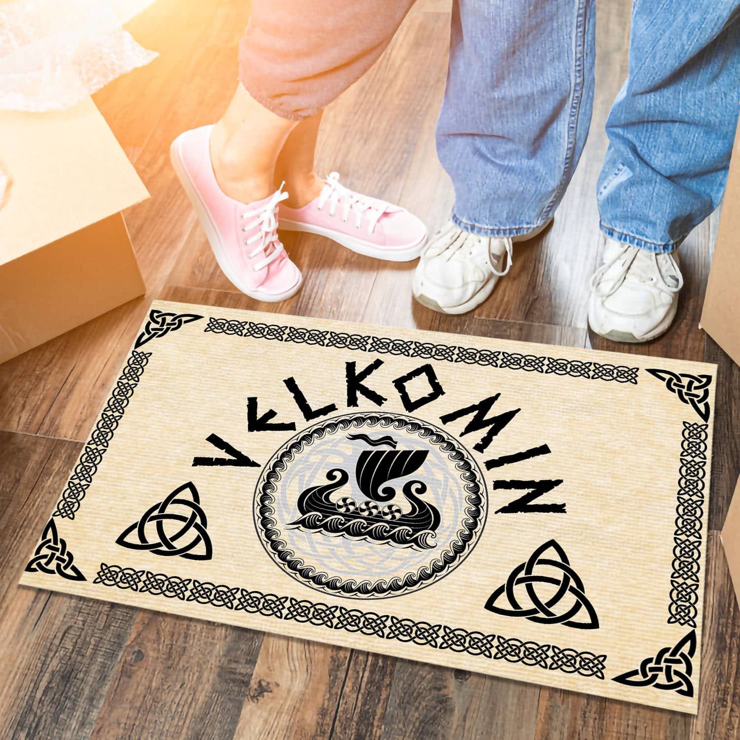 Old Norse Velkomin Viking Welcome Outdoor Indoor Doormat – Nordic Welcome Door Mat Rug – Housewarming Gift Evg43572