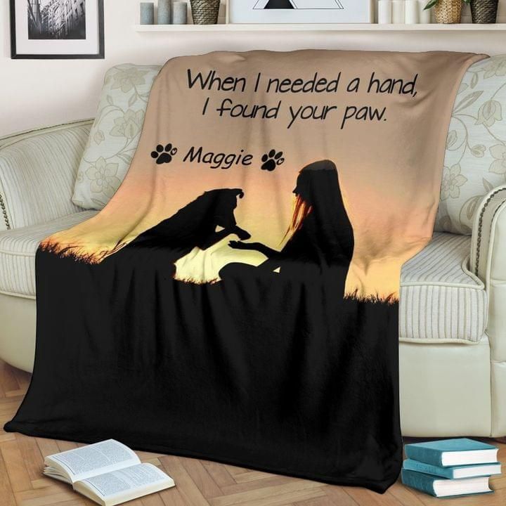 When i needed a hand i found your paw dog lovers Quilt Blanket