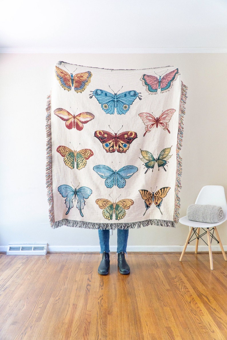 Butterflies Coloful  Vintage Retro Style Couch Sofa Blanket,  Woven Throw Blanket Home Decor