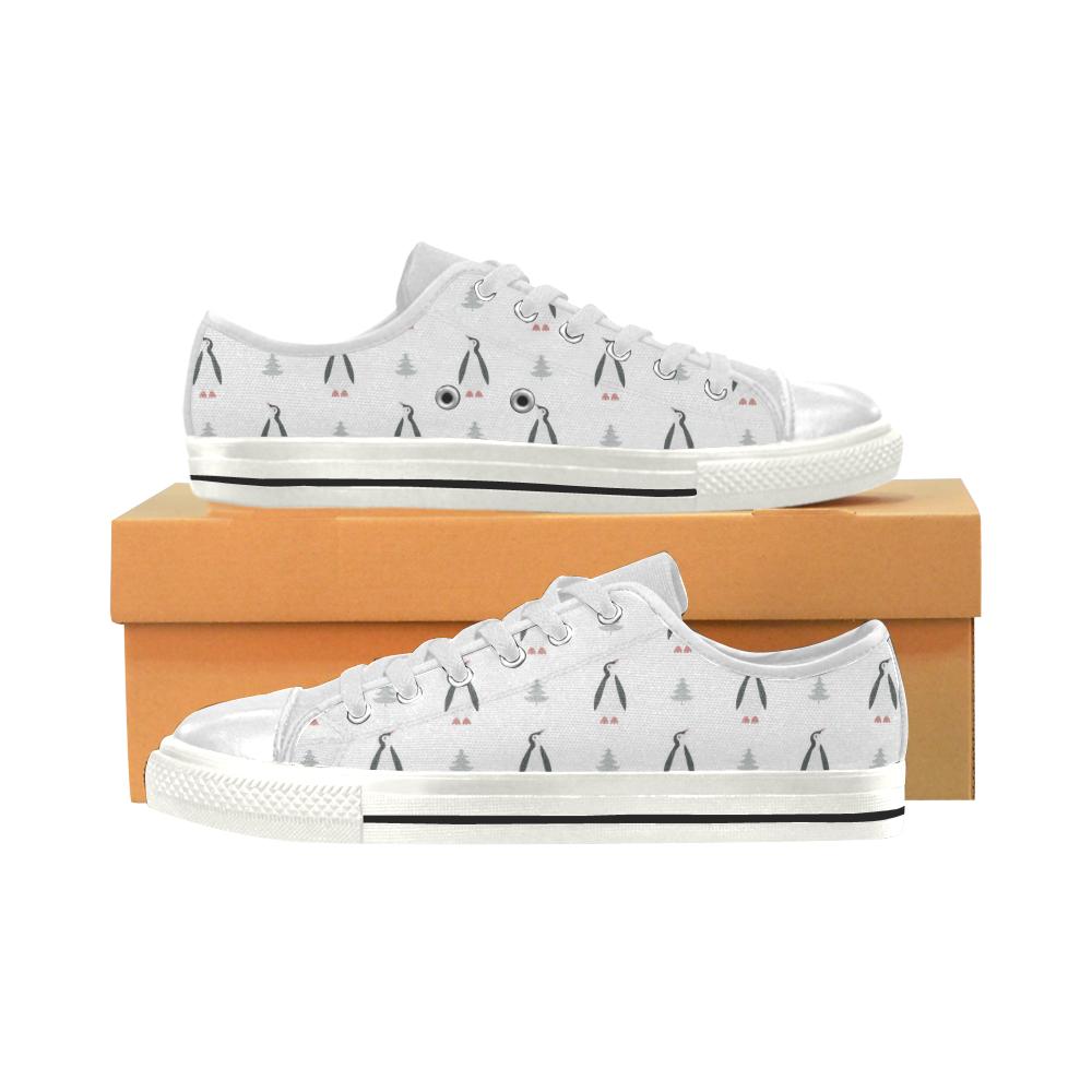 Penguin pattern Women’s Low Top Shoes White