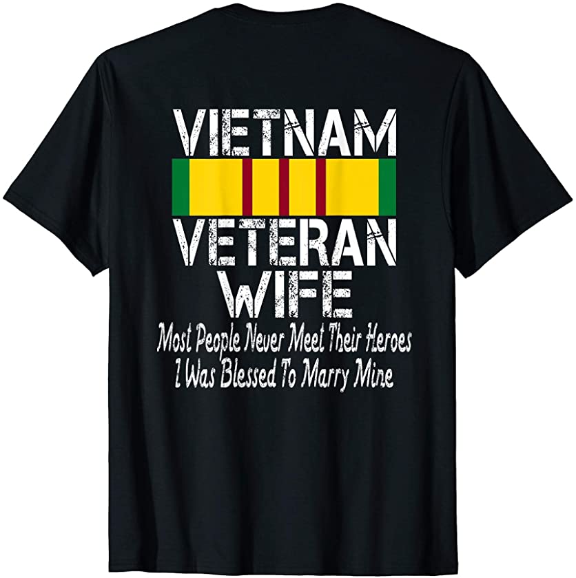 (Print on Back) Vintage Proud Vietnam Veteran Wife T-Shirt