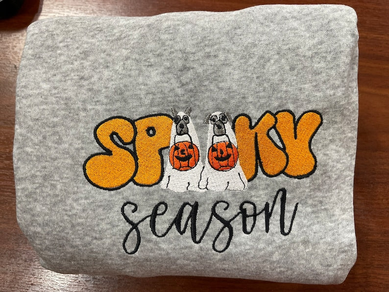 Spooky Season Halloween Embroidered Sweatshirt 2D Crewneck Sweatshirt All Over Print Sweatshirt For Women Sweatshirt For Men Sws3468