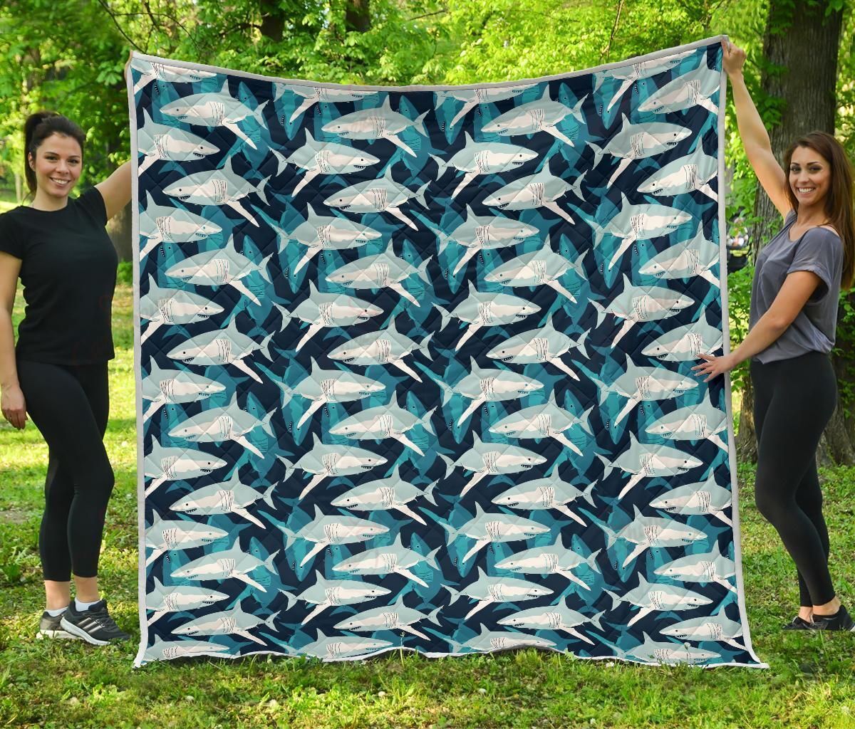 Shark XL0104405CL Quilt Blanket