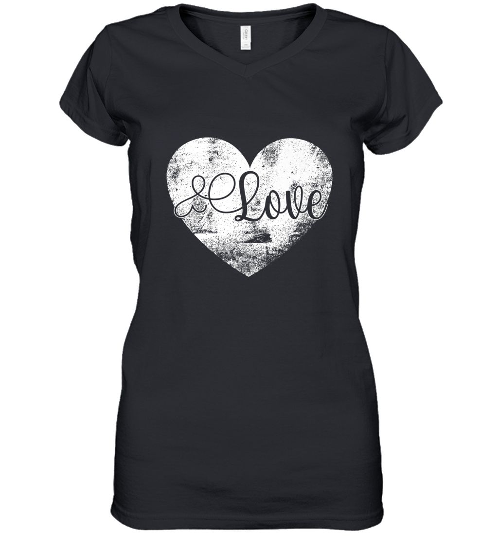 Love Valentines Day Heart Vintage Gift For Men Women Women’s V-Neck T-Shirt