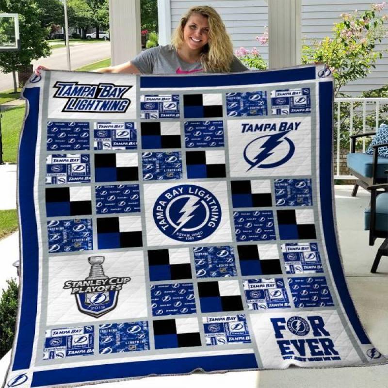 Tampa Bay Lightning Quilt Blanket 02