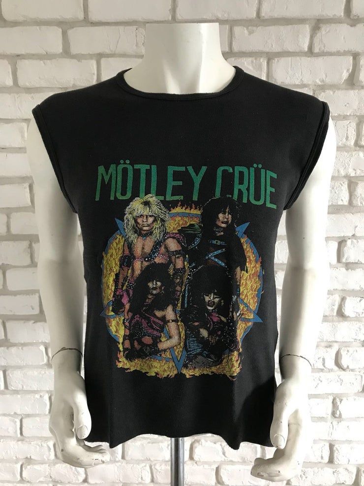 1984 Vintage Motley Crue Shout At The Devil Out Of The Pentagram Vintage T Shirt