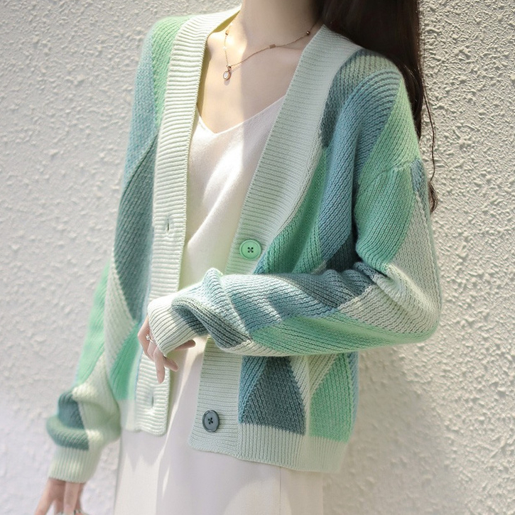 Cashmere Sweaters Cardigans Female Sweater Winter 2022 Trend Harajuku Cropped Tops Kawaii Green Cute Cardigan for Women Fashion alx