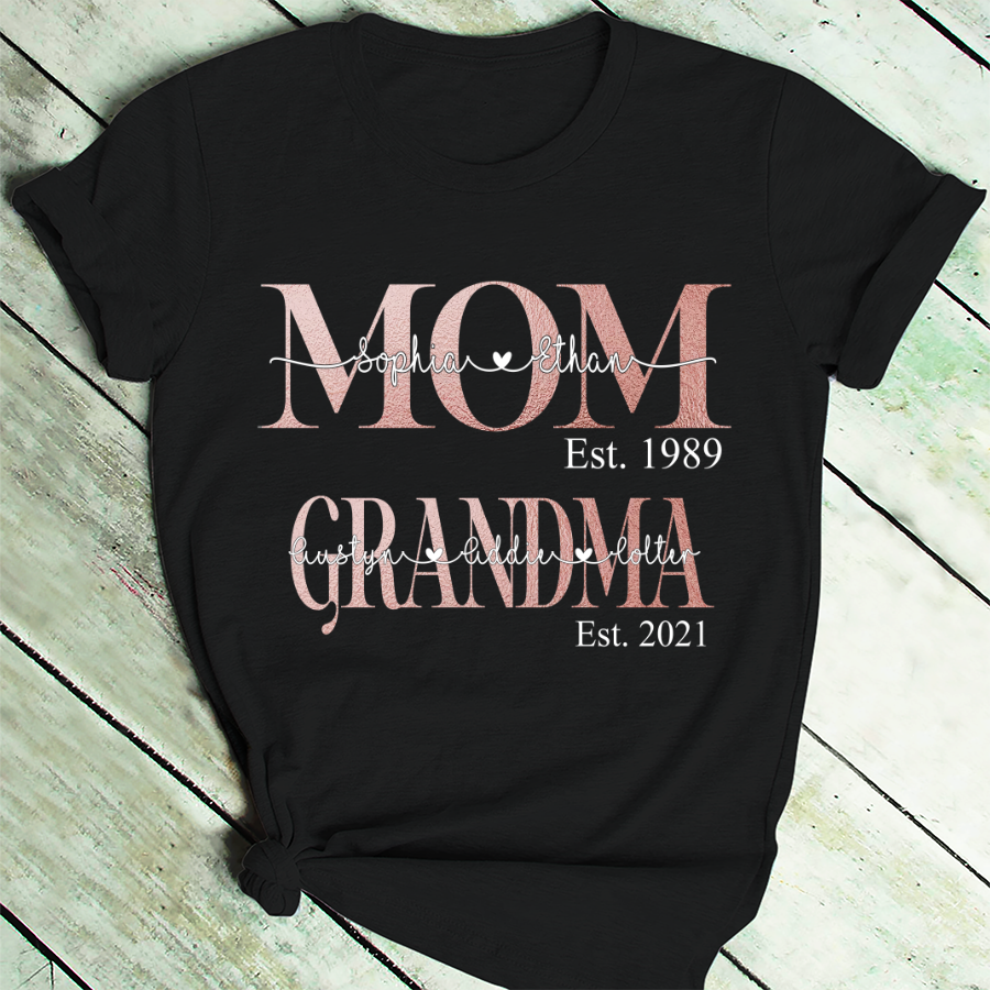 Personalized Mom Grandma With Grandkids T-Shirt