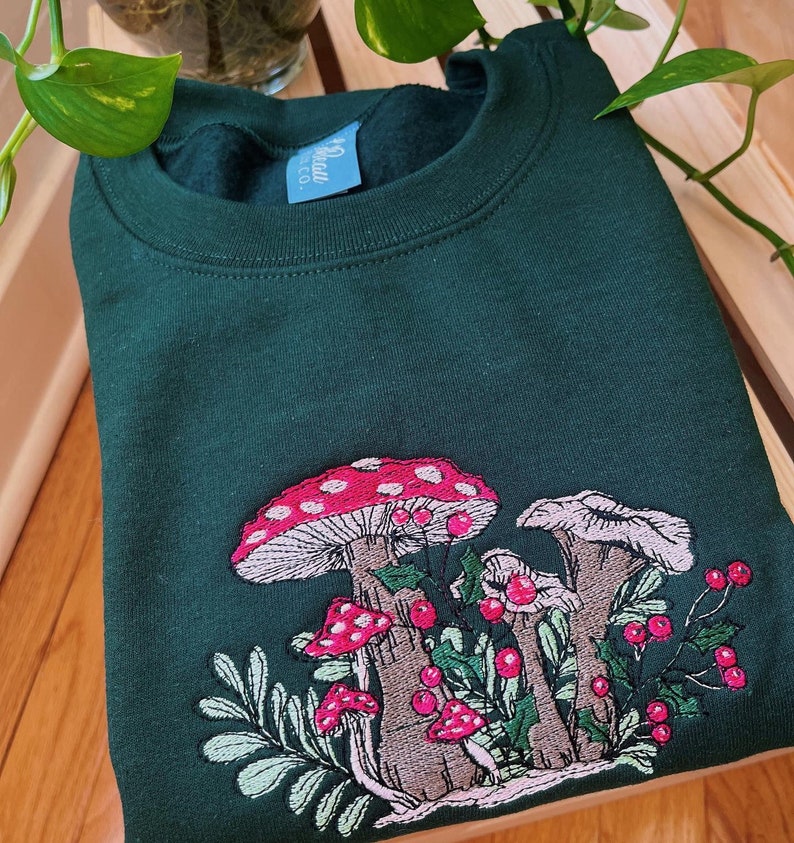 Winter Mushroom Embroidered Sweatshirt 2D Crewneck Sweatshirt All Over Print Sweatshirt For Women Sweatshirt For Men Sws3222