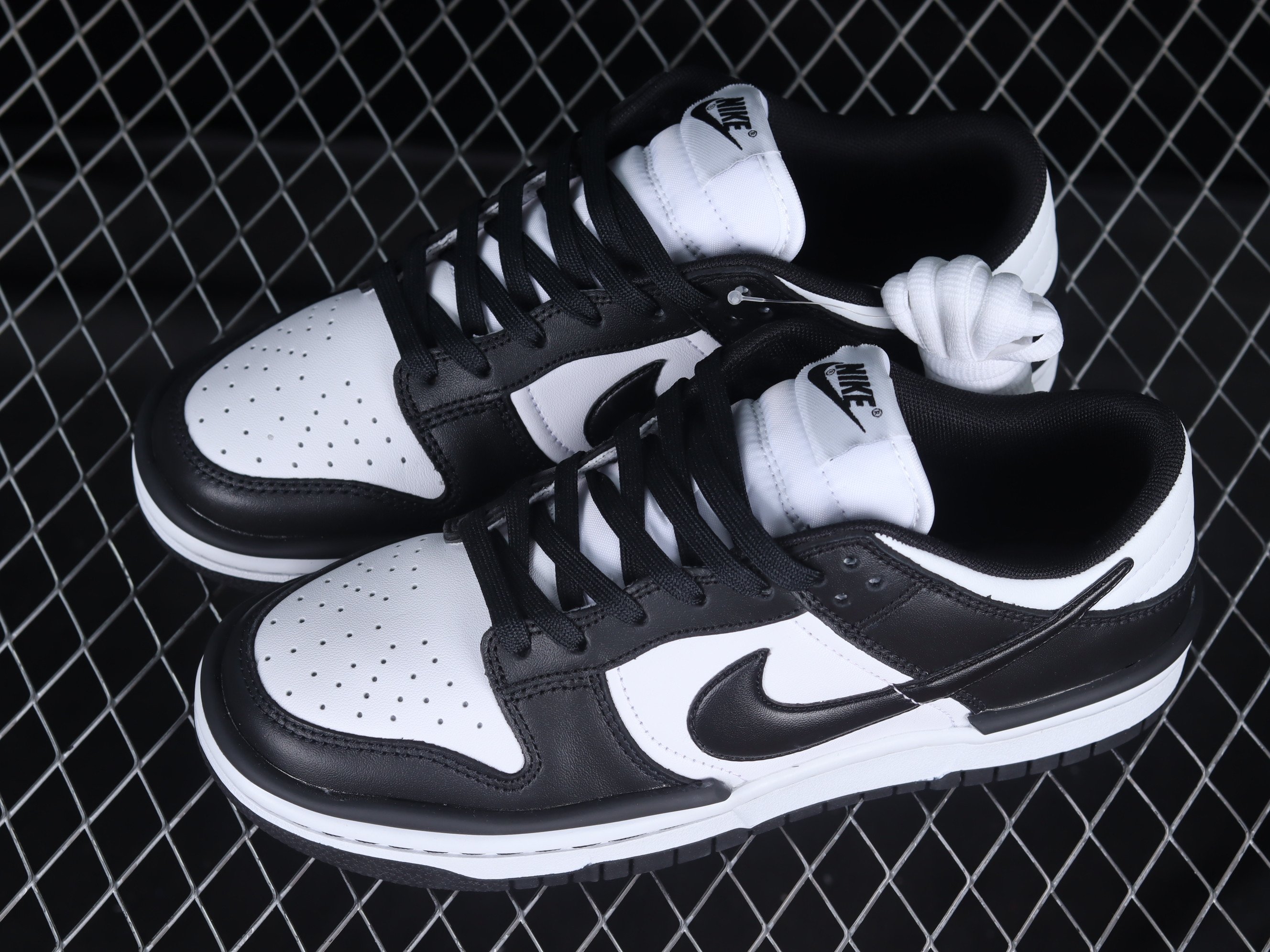 Nike Dunk Low Twist Panda Shoes Sneakers SNK658463841