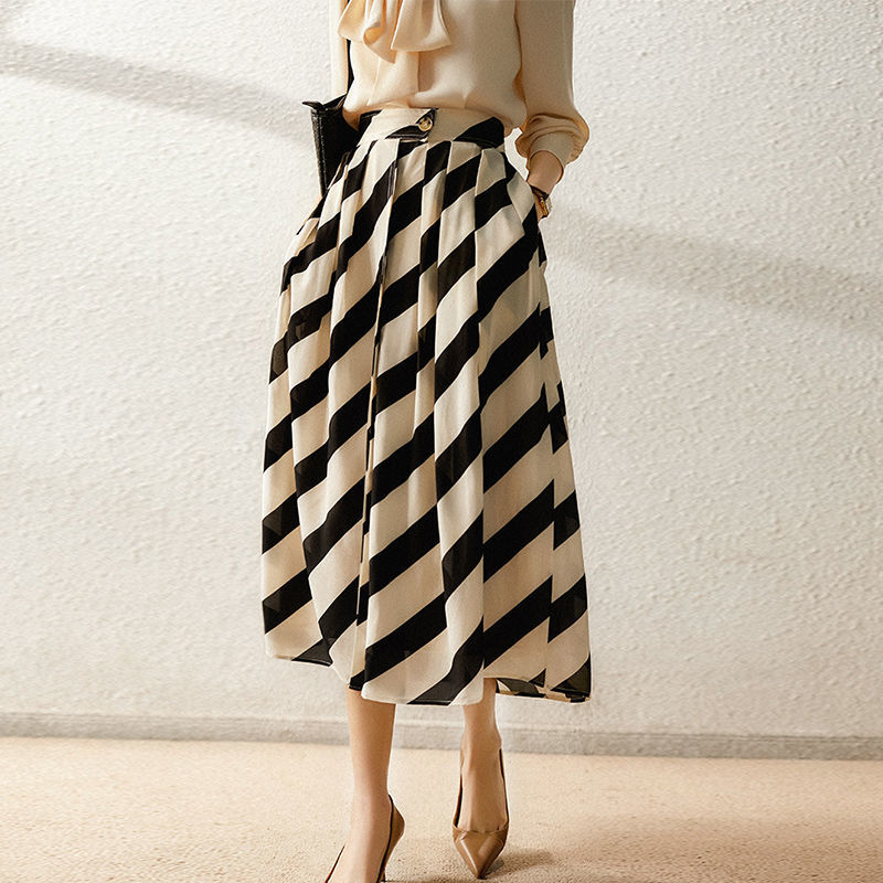 2022 Faldas De Mujer Vintage Striped Skirts Women High Waist Slim Vintage A-line Pleated Skirt Big Swing Korean Elegant Jupe alx