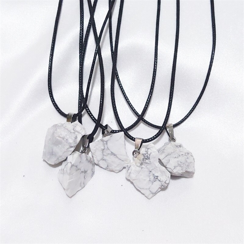 20pcs Natural Irregular Raw Ore Fluorite Crystal Pendant Necklace Energy Stone Healing Amethysts Meditation Yoga Gift Wholesale alx