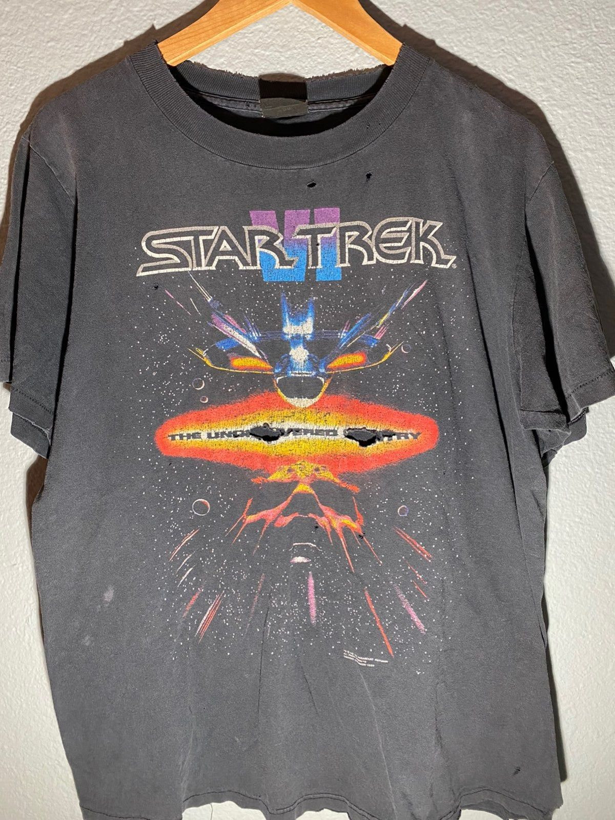 Vintage 90S Thrashed Star Trek Shirt