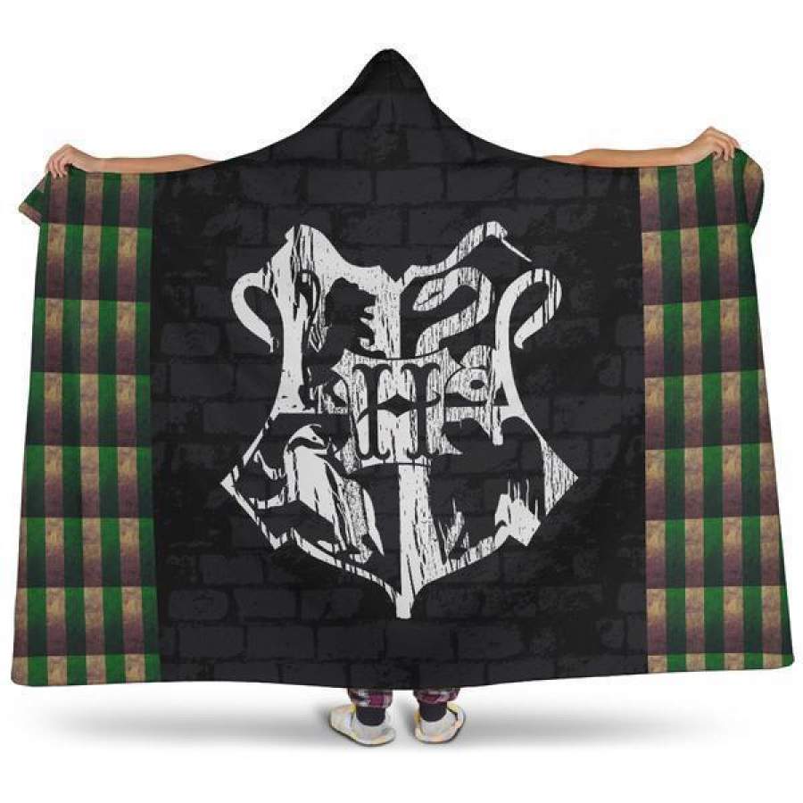 Hogwarts Crest Slytherin Symbols Harry Potter #1085 Polar ...