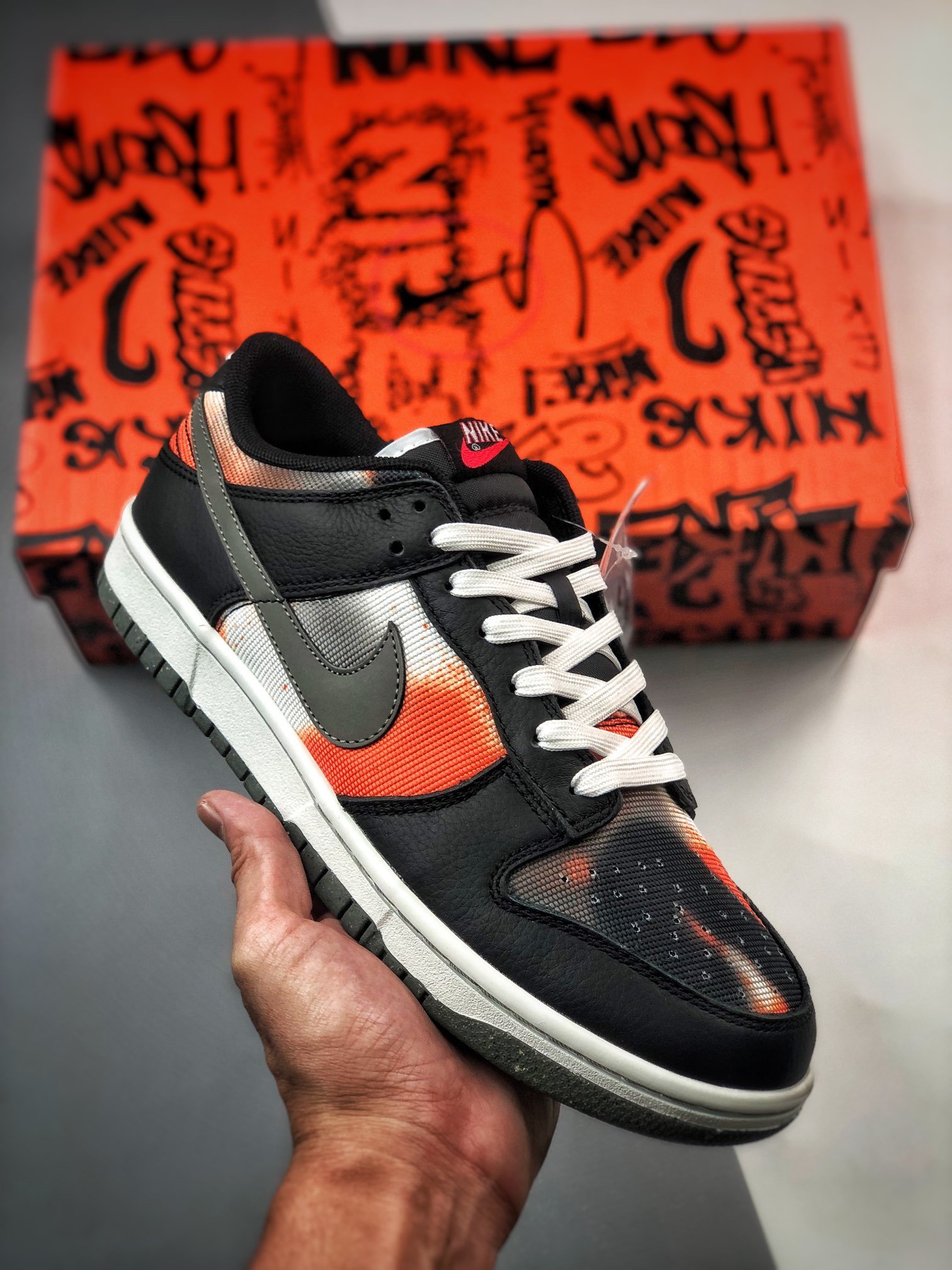 Nike Dunk Low Graffiti Black Red DM0108-001 5339332