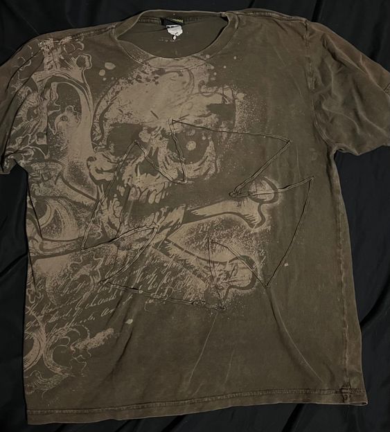 Vintage grunge skull t shirt  For Men  For Women