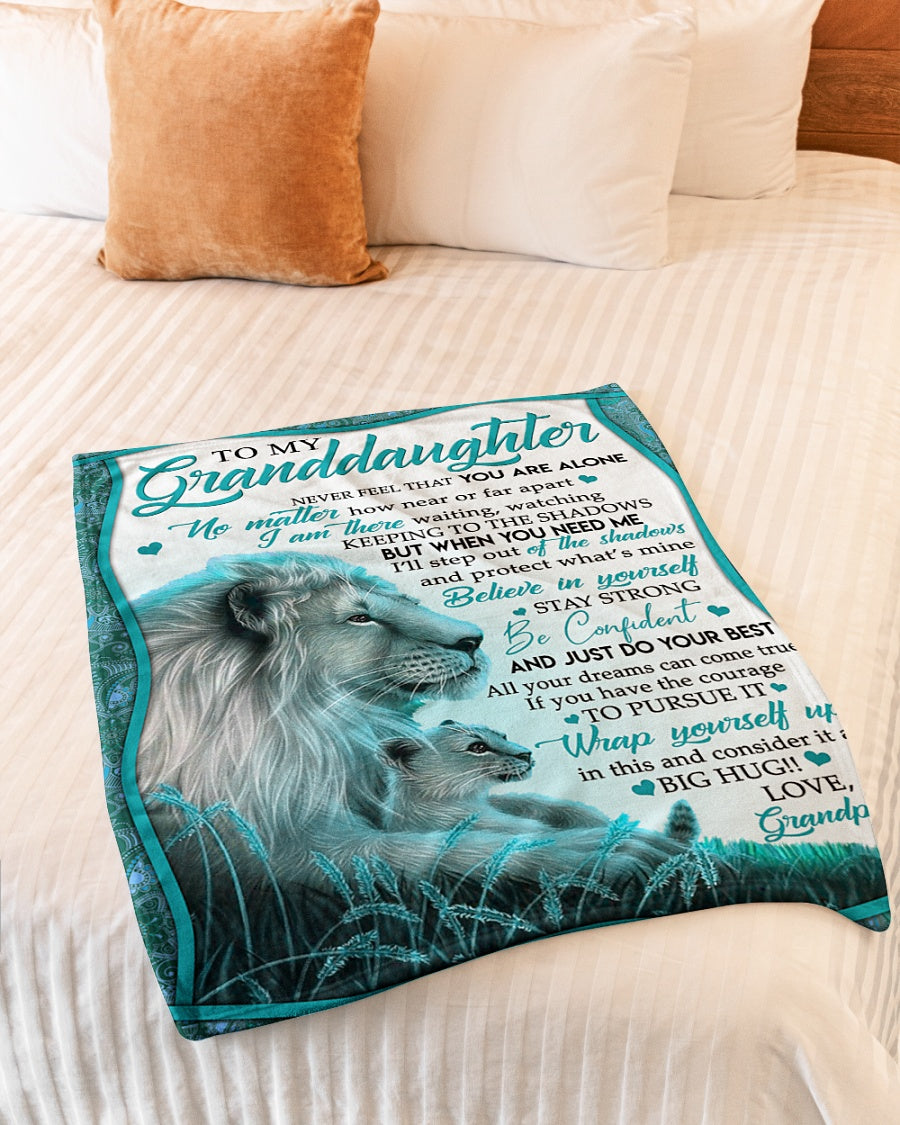 To My Granddaughter, Be Confident And Do Your Best, Lion, Gift For Granddaughter, Birthday, Fleece Blanket