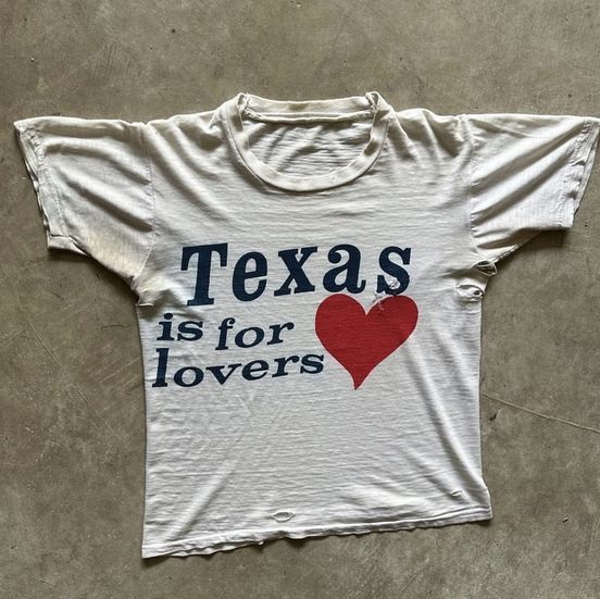 70s Texas Is For Lovers Tee Shirt Outfit