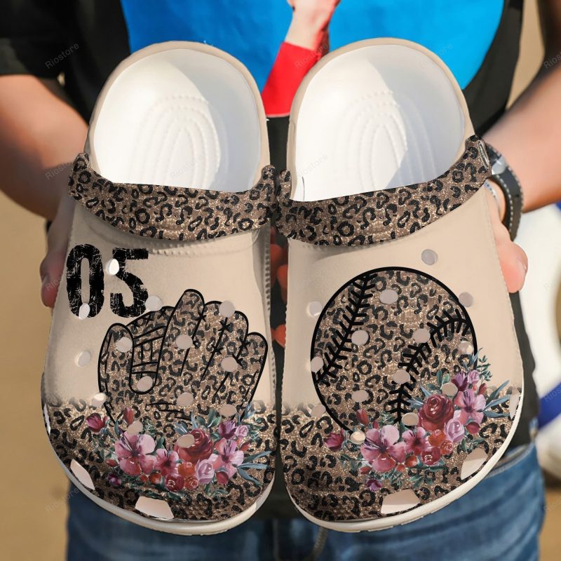 Baseball Leopard Girl Gloves Flower Shoes clog For Batter Girl