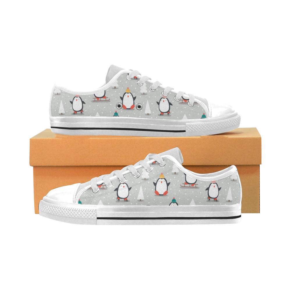 Cute Penguin christmas pattern Men’s Low Top Shoes White