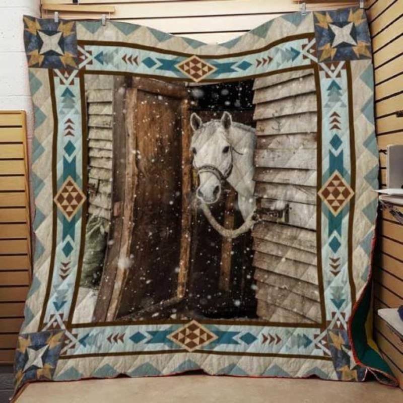 Horse J2205 83O32 Blanket