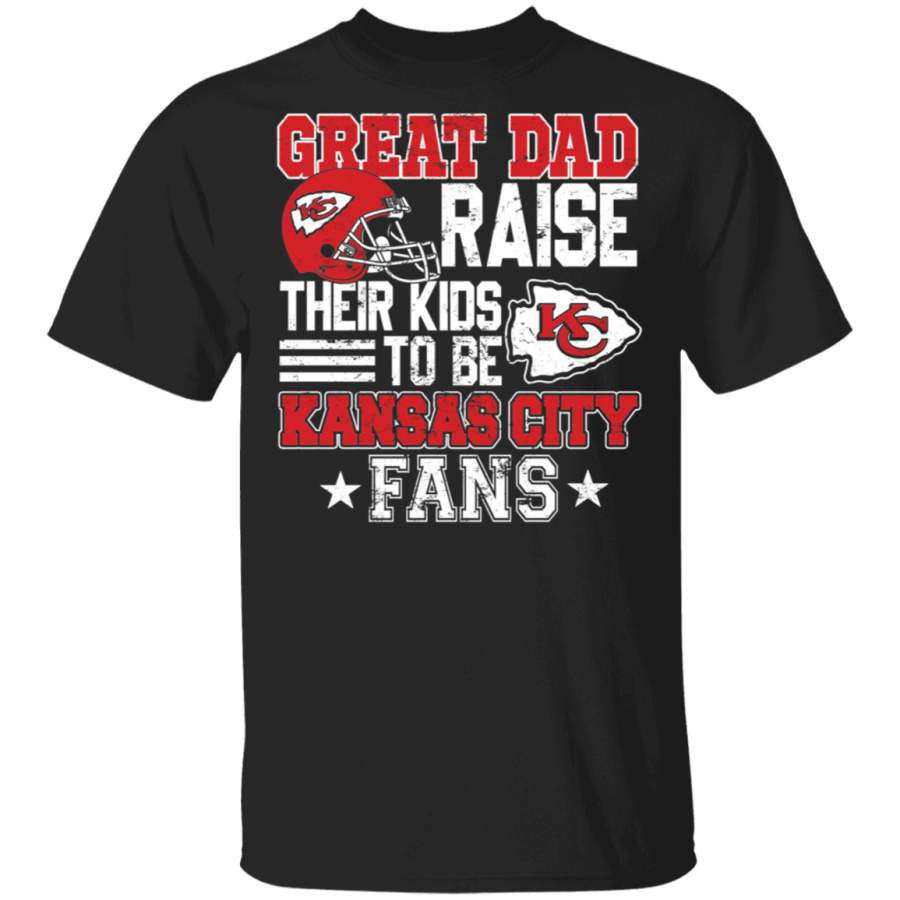 Father’s Day Football Shirt Vintage Great Dad Raise Their Kids To Be Kansas City Fans Cool Football Player Lover Gifts T-Shirt