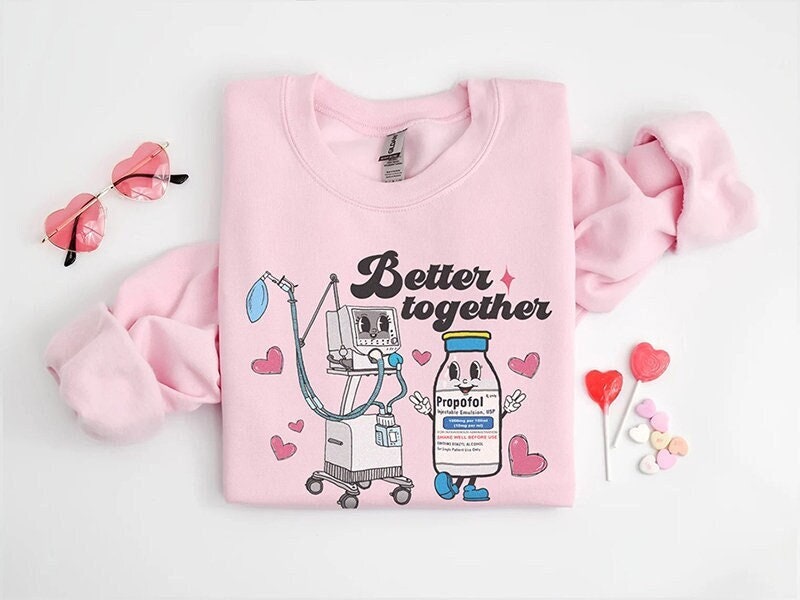 Retro ICU Nurse Valentine’s Day Sweatshirt – Respiratory Therapist Vday Crewneck Sweater Micu Picu Cvicu Rn Valentine Tshirt, RT Sticu Gift