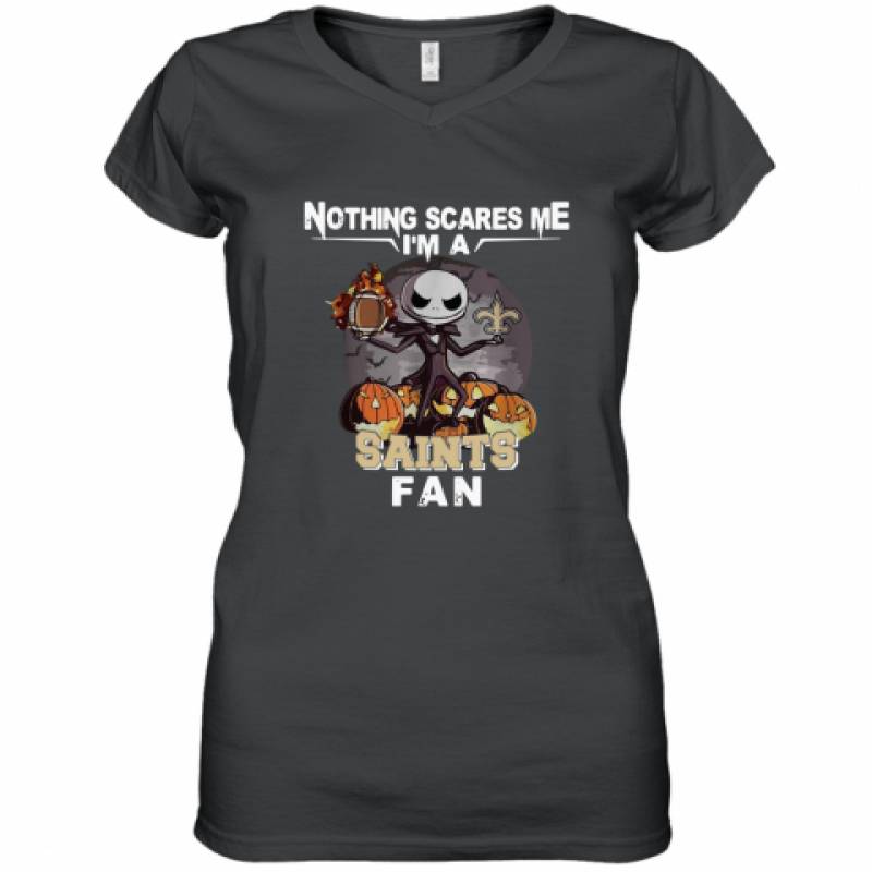 Jack Skellington nothing scares me I’m a New Orleans Saints fan shirt Women’s V-Neck T-Shirt