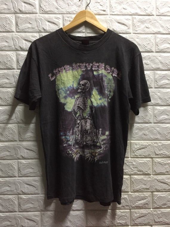 Rare Vintage Fashion Victim Shirt Love Never Die Shirt