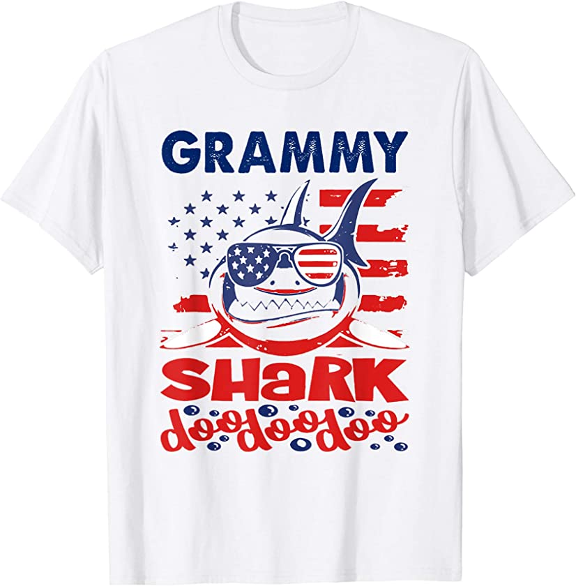 US Flag Grammy Shark Doo Doo Doo T-Shirt 4th of July