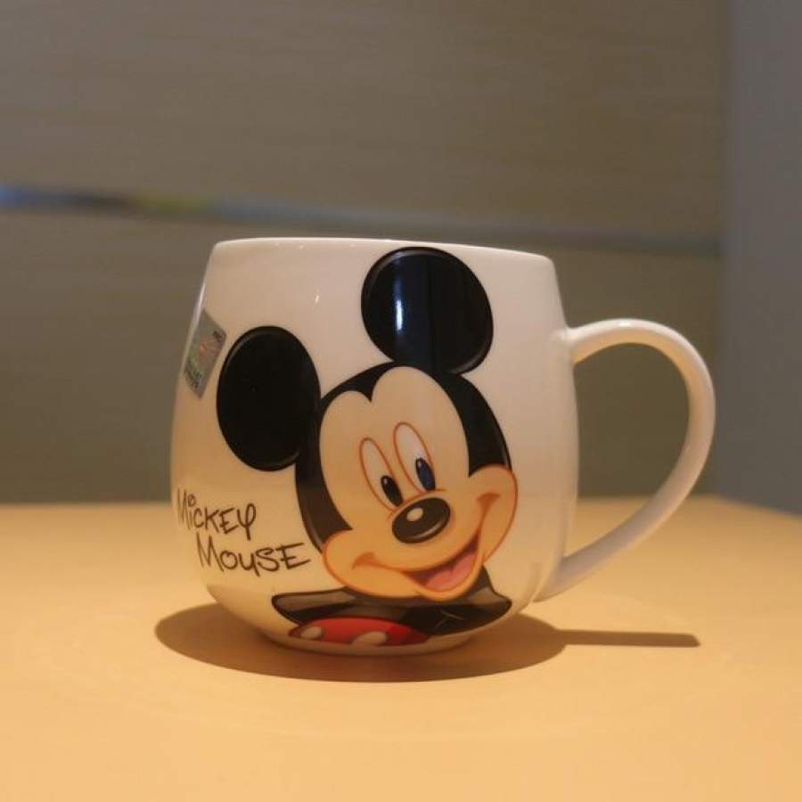 300-400ml Cartoon Cup Mickey Minnie Ceramic Cups Milk Creative Fashion Couples Handle