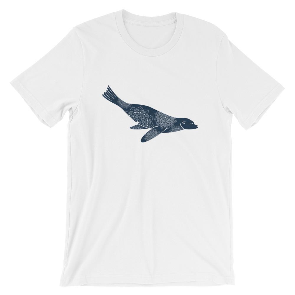 Beautiful Seal – Women’s T-shirt