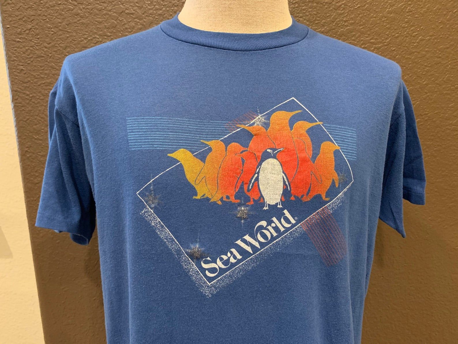 Vintage 80’s Sea World Penguins Blue T Shirt