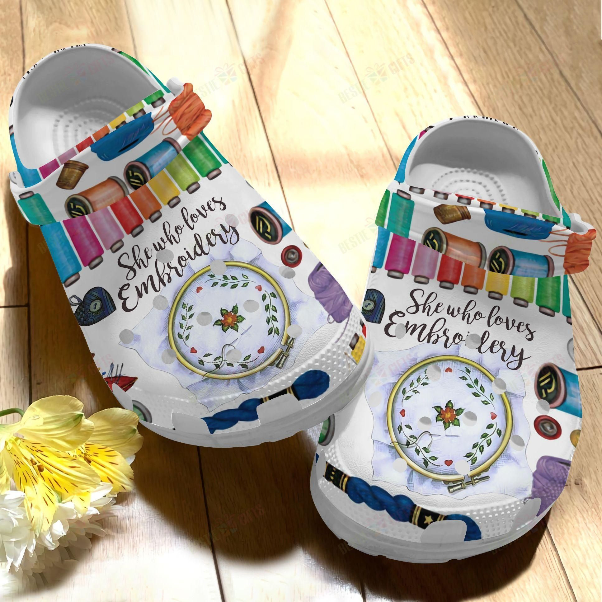 Embroidery Crocs Classic Clog Love Embroidery Shoes
